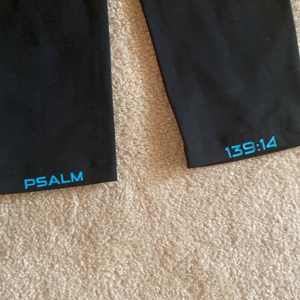 Active Faith NWT  cropped workout Faith leggings - Picture 8 of 9